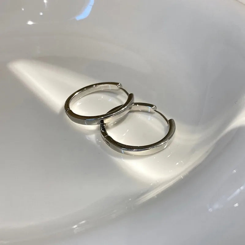 Classic Gold Hoop Earings