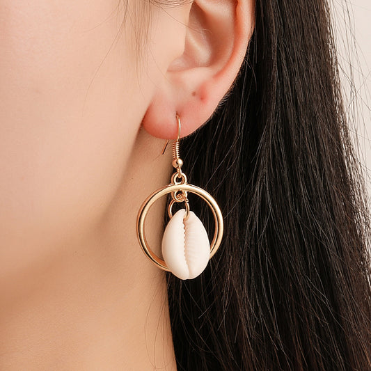 Ocean Vibe Conch Earrings